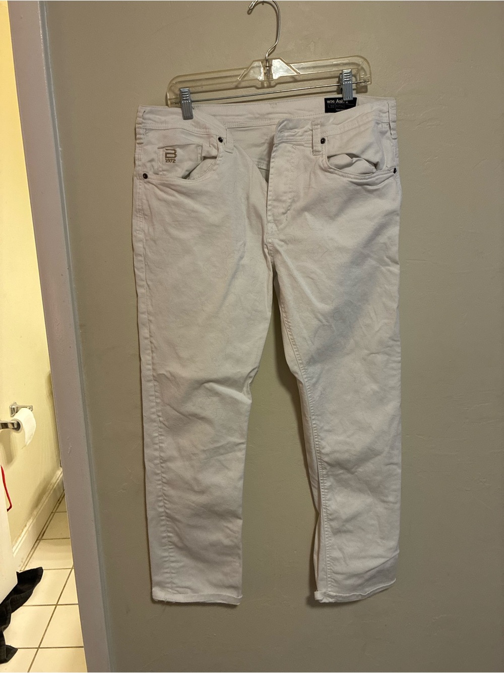 Buffalo David Bitton Men’s Slim Straight White Jeans